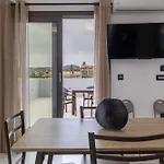 Valianos - Luxury *