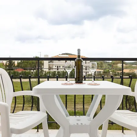 Apartman Valianos - Luxury Alikanász