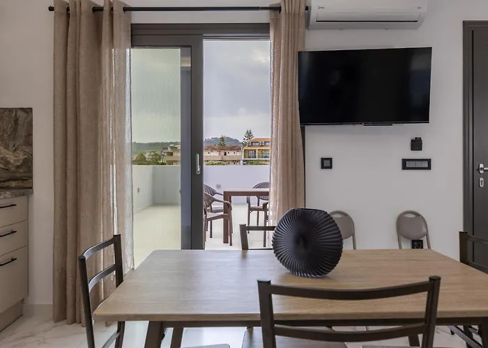 Valianos - Luxury *